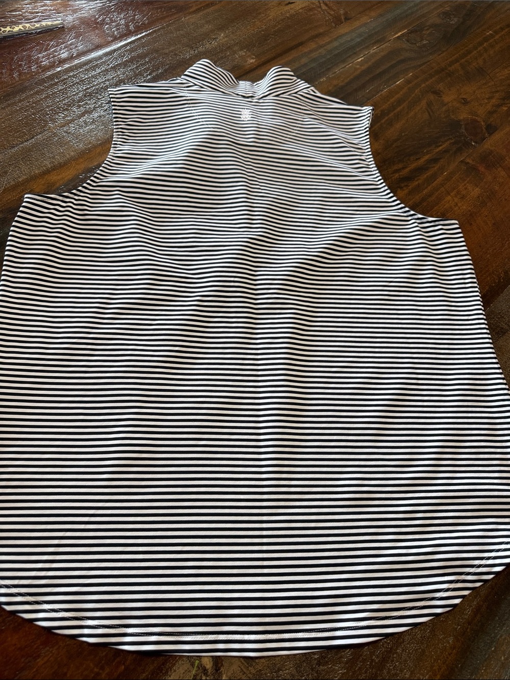Tommy Bahama Black & White Striped Sleeveless Mock Neck Top - Picture 10 of 13